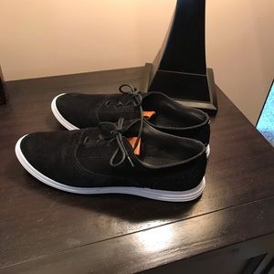 Cole Haan Grand OS Women’s Black Suede Size 10